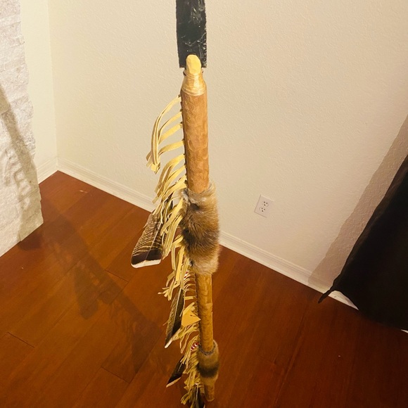 Hand made muskrat spear 61” made by enrolled member of the EBCI Cherokee - Picture 4 of 5